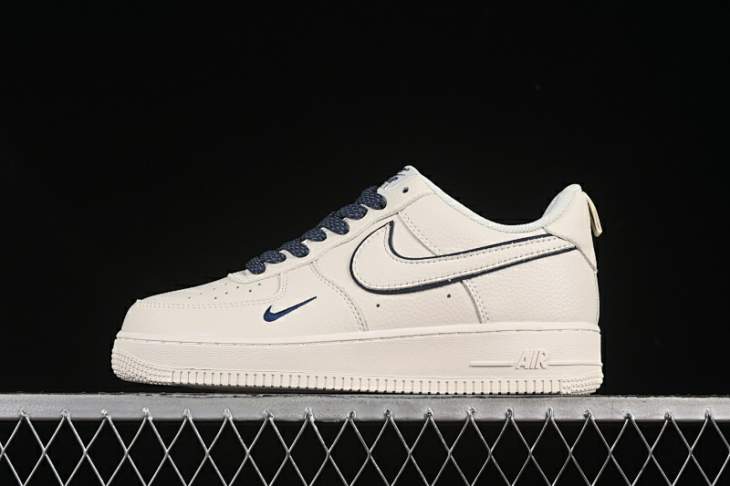 Picture of Air Force 1 _SKUfw19954338173544376fw
